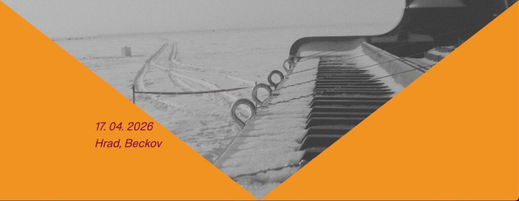 Gordon Monahan (CA) – Piano Listening to Itself, zo série úúú: Between Air and Electricity