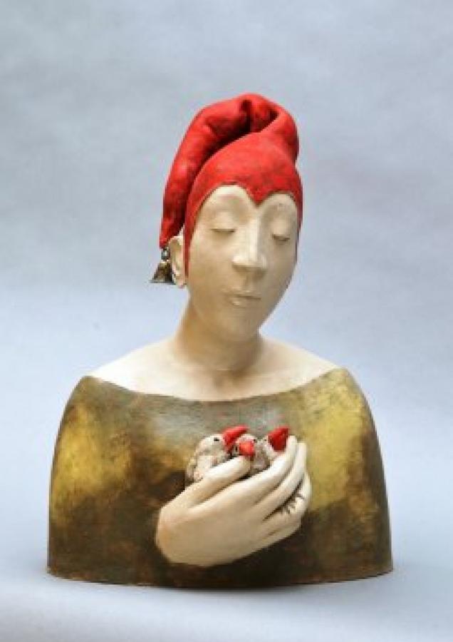 Mária Banášová a jej hlinené úsmevy